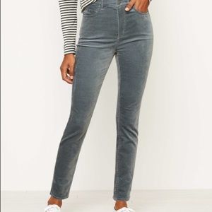 LOFT Velvet Modern Skinny Gray Jeans 30X36”